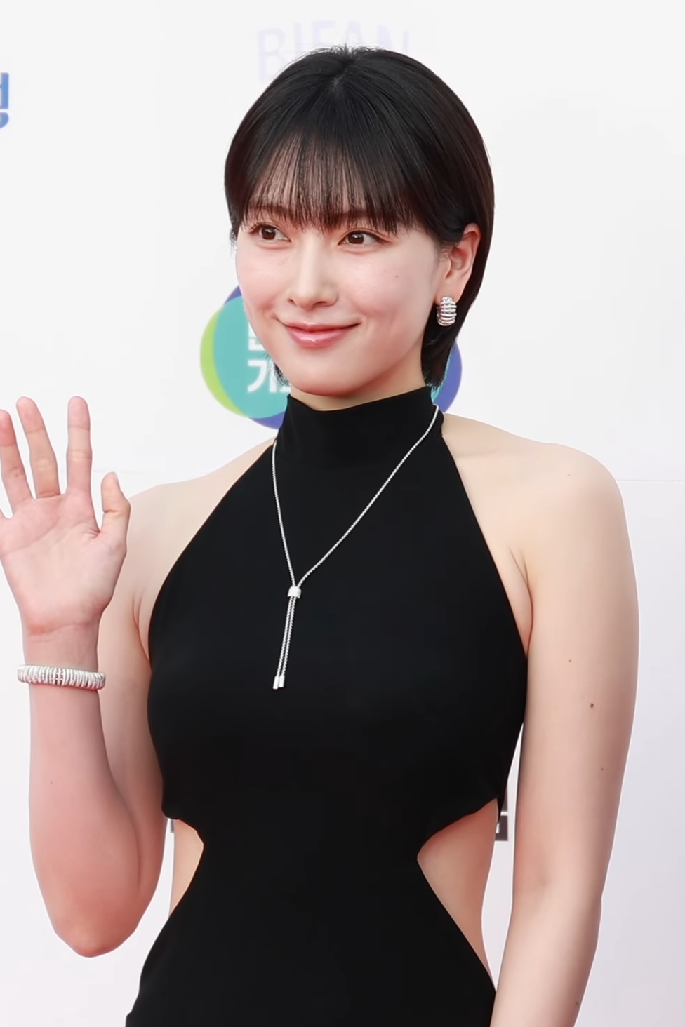 Debiut Jiyoung Han, 'Honey in the Wound': magia i pamiec w okupowanej Korei