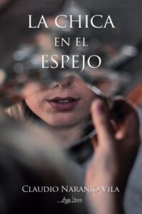 Publication 12 La chica en el espejo